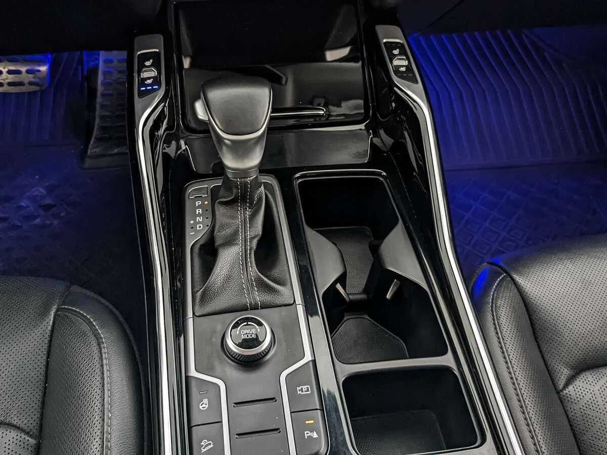 Купить Kia Sorento с пробегом. Фото: #22