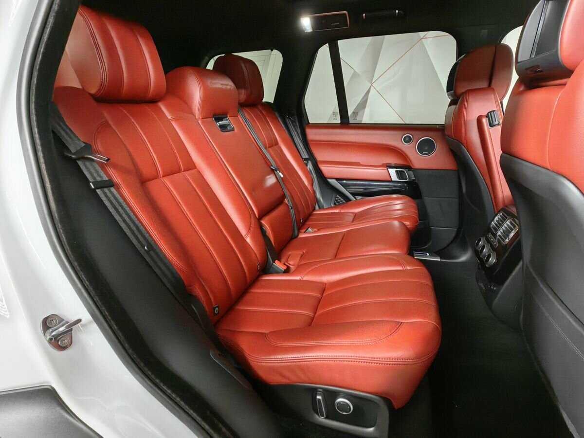 Купить Land Rover Range Rover с пробегом. Фото: #11