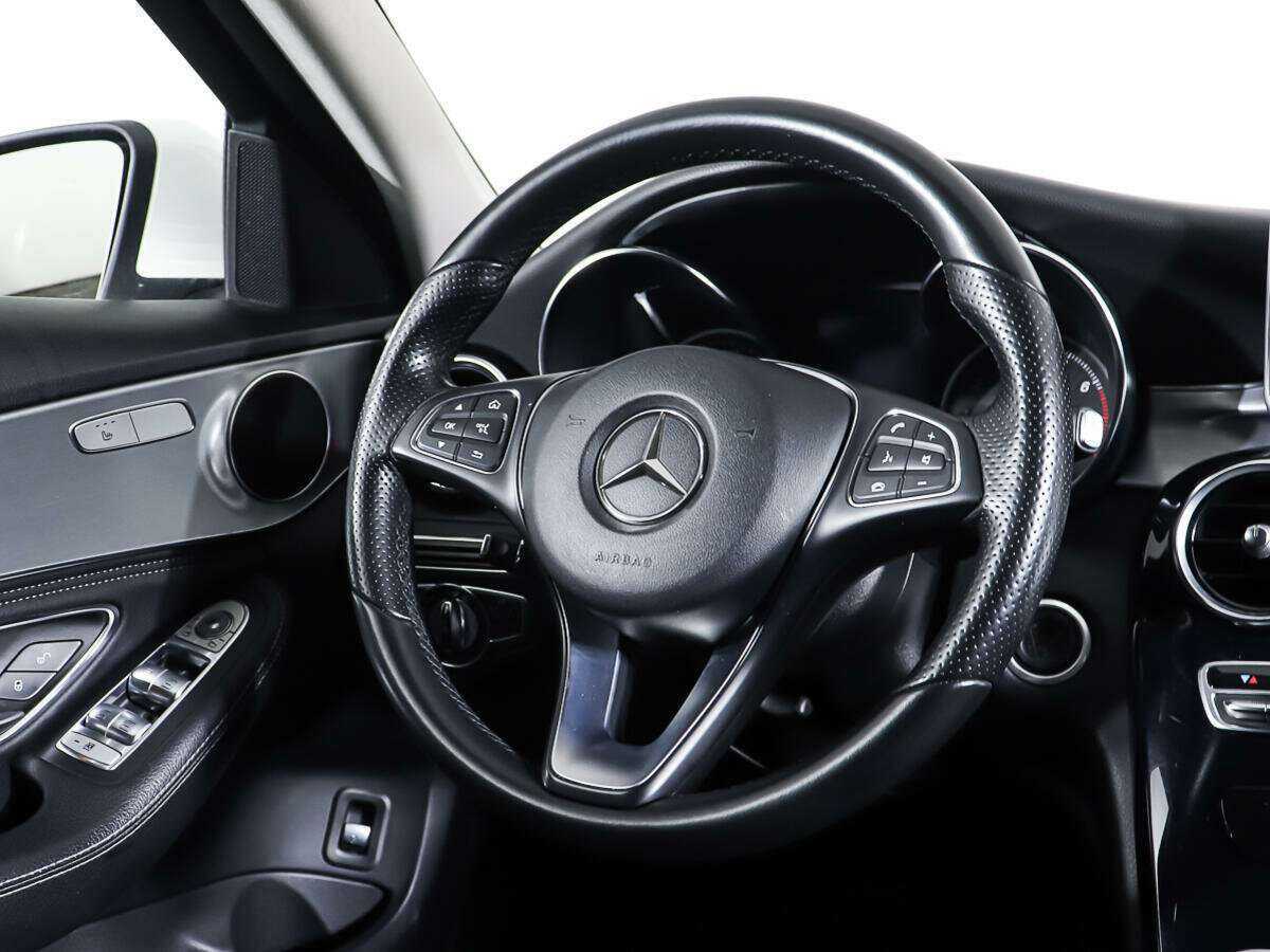Купить Mercedes-Benz C-Класс с пробегом. Фото: #14