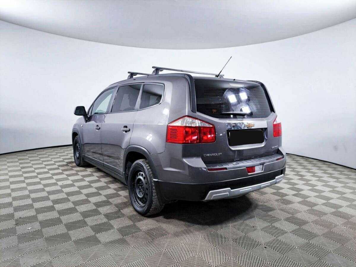 Купить Chevrolet Orlando с пробегом. Фото: #6