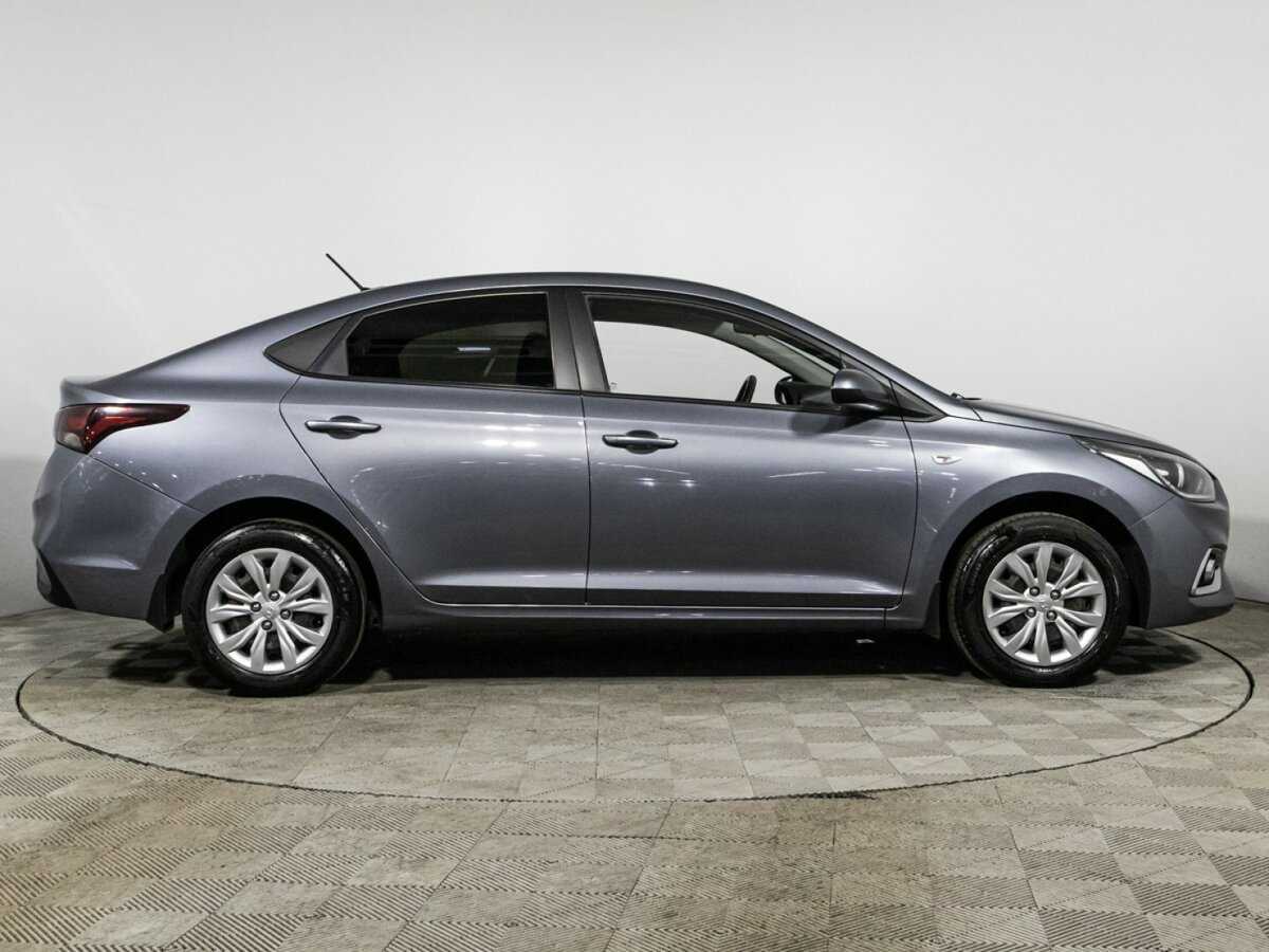Купить Hyundai Solaris с пробегом. Фото: #3
