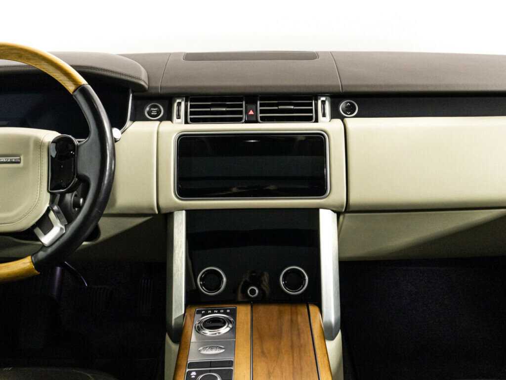 Купить Land Rover Range Rover с пробегом. Фото: #10