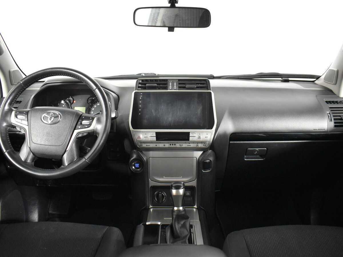 Купить Toyota Land Cruiser Prado с пробегом. Фото: #12