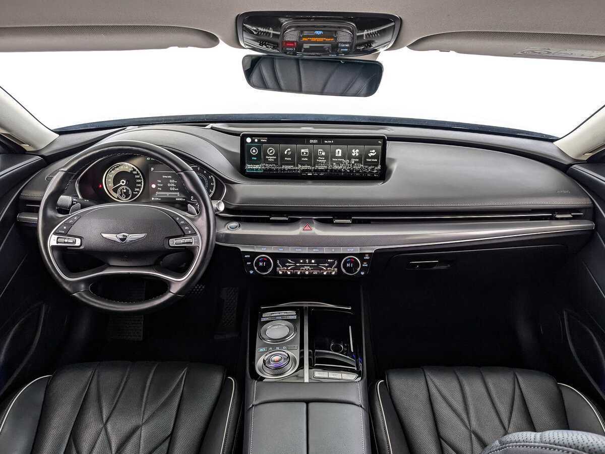 Купить Genesis G80 с пробегом. Фото: #11