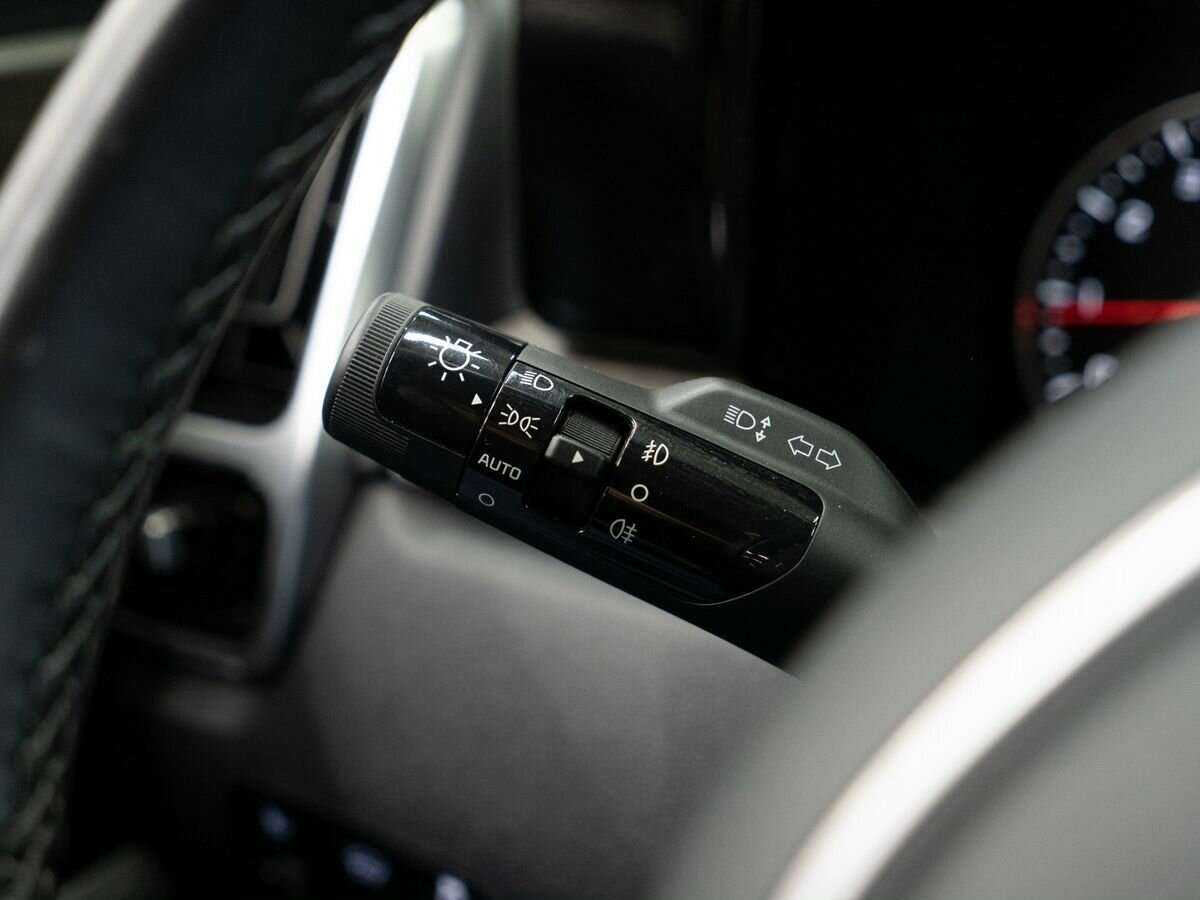Купить Kia Sorento с пробегом. Фото: #18