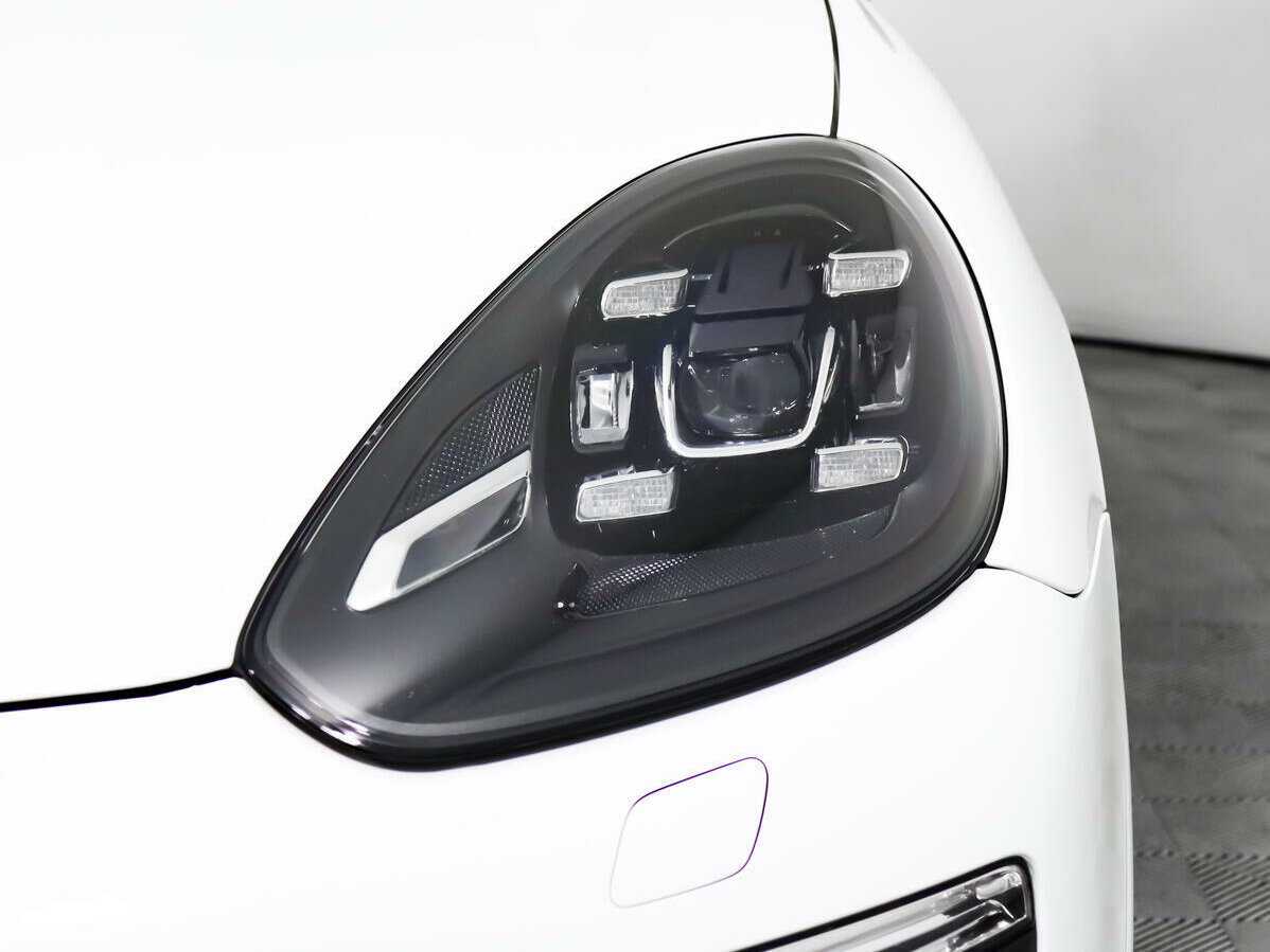 Купить Porsche Cayenne с пробегом. Фото: #12