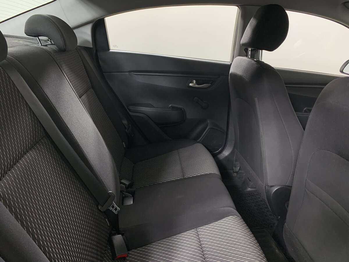 Купить Kia Rio с пробегом. Фото: #14