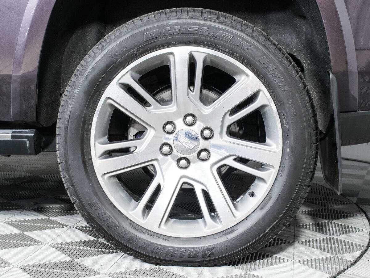 Купить Cadillac Escalade с пробегом. Фото: #21