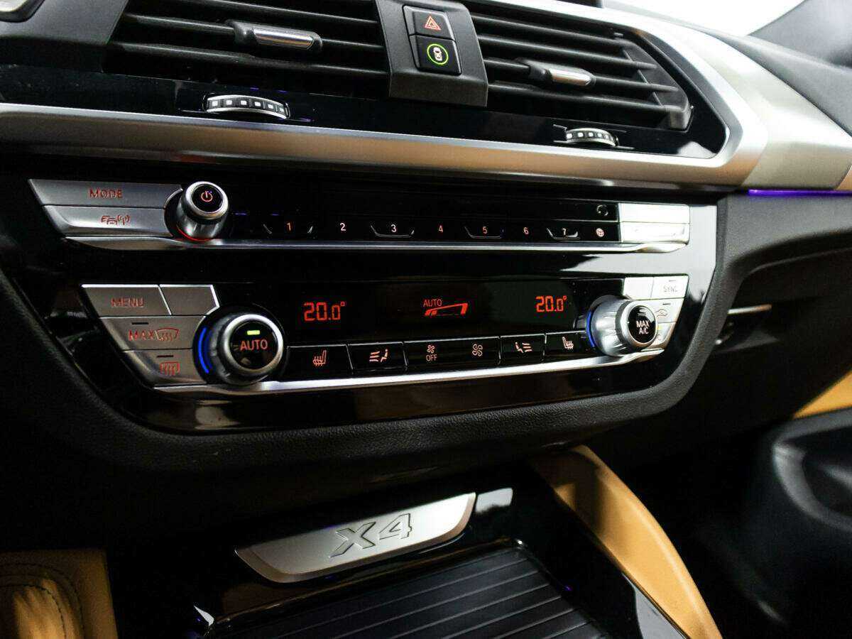 Купить BMW X4 с пробегом. Фото: #22