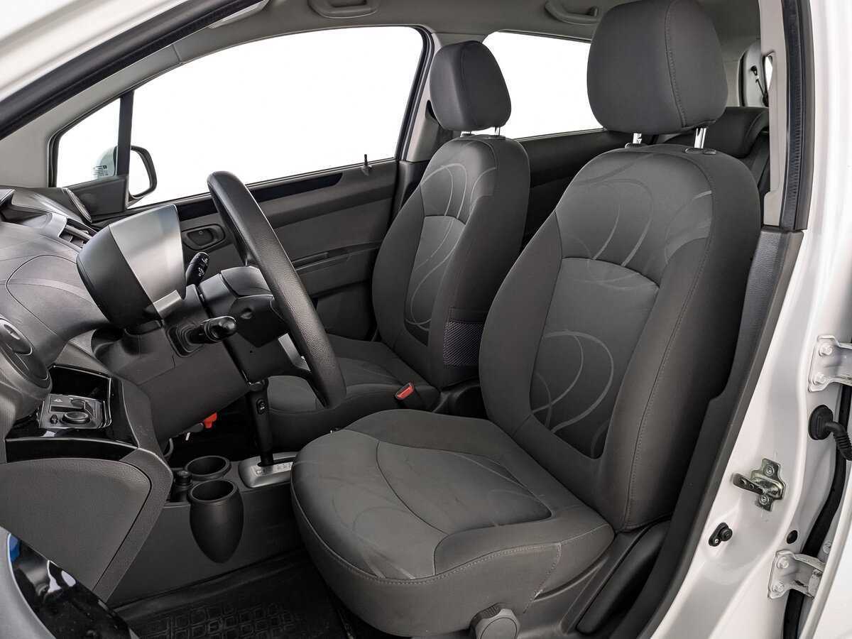 Купить Chevrolet Spark с пробегом. Фото: #19