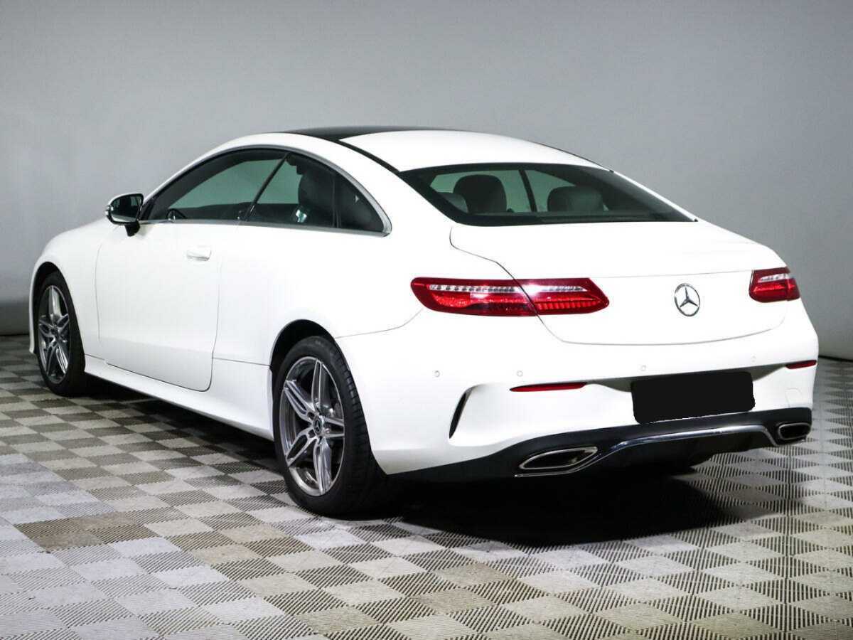 Купить Mercedes-Benz E-Класс с пробегом. Фото: #5