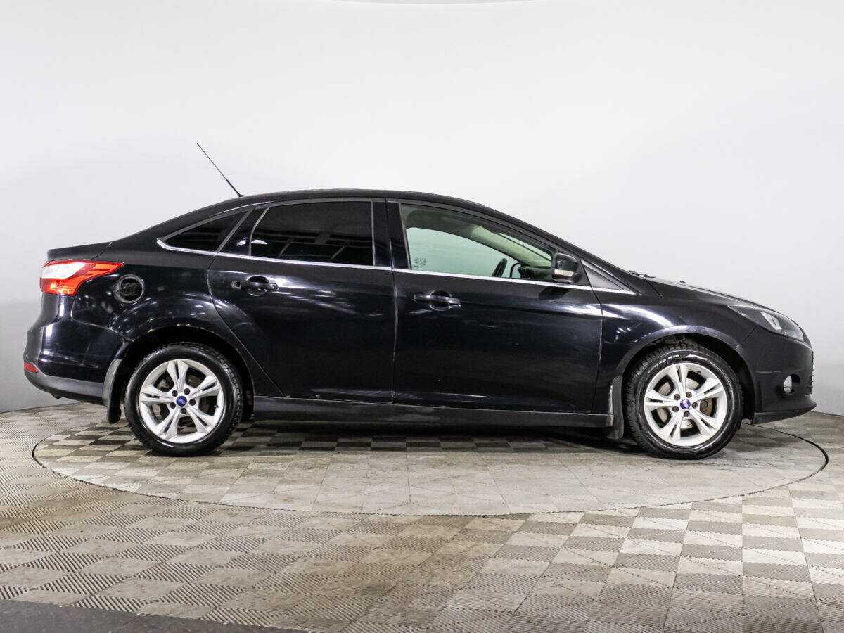 Купить Ford Focus с пробегом. Фото: #3