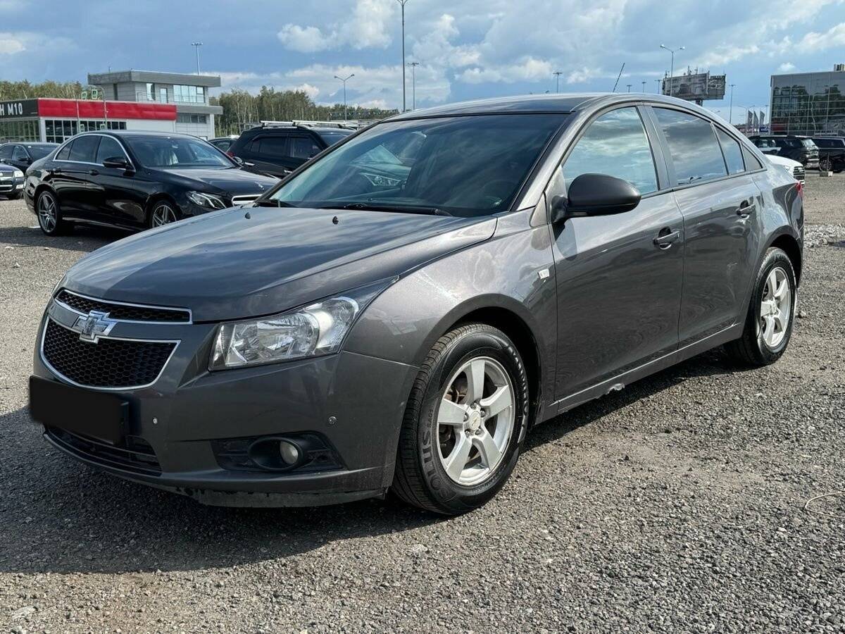 Купить Chevrolet Cruze с пробегом. Посмотреть фото