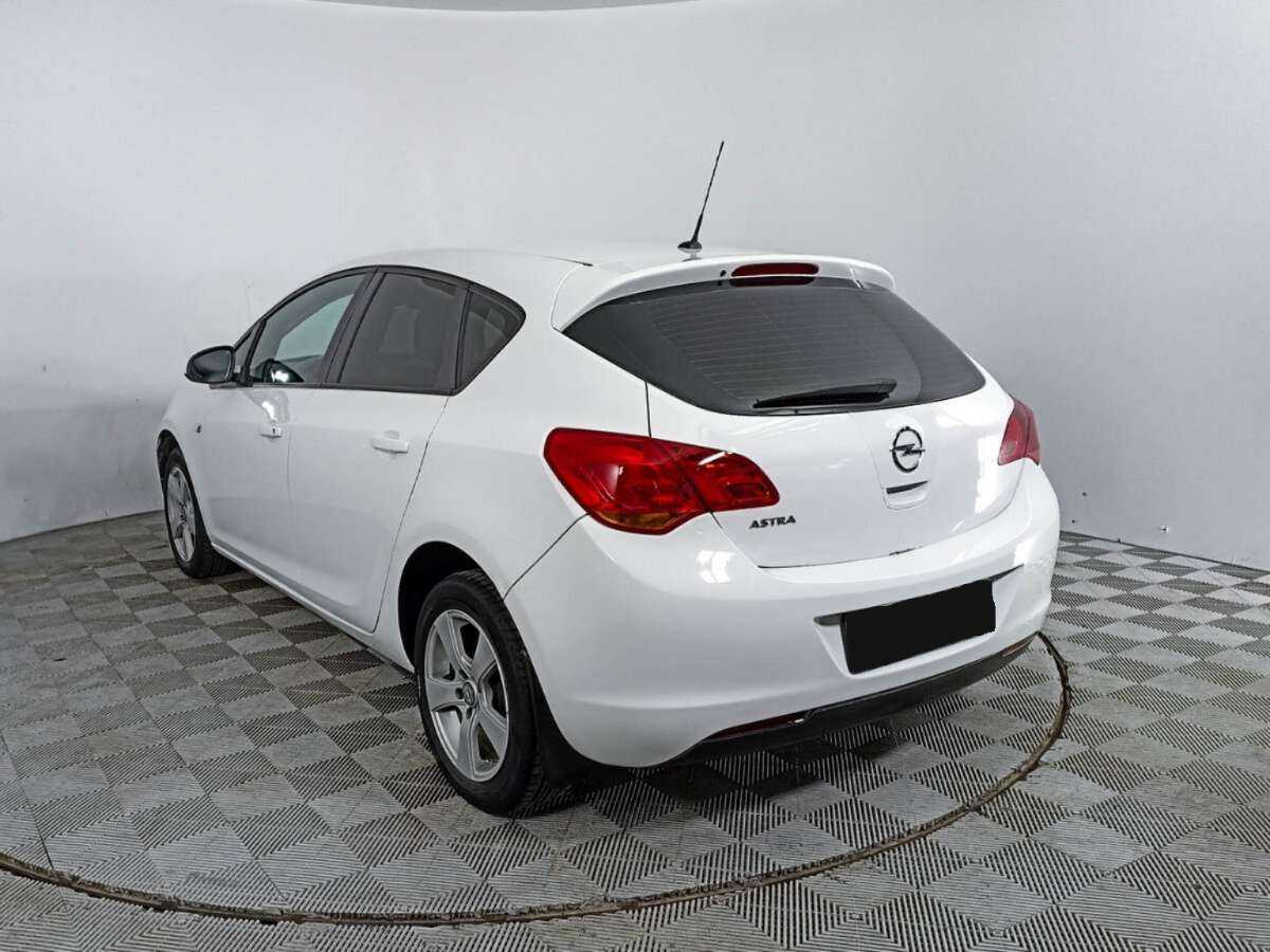 Купить Opel Astra с пробегом. Фото: #6