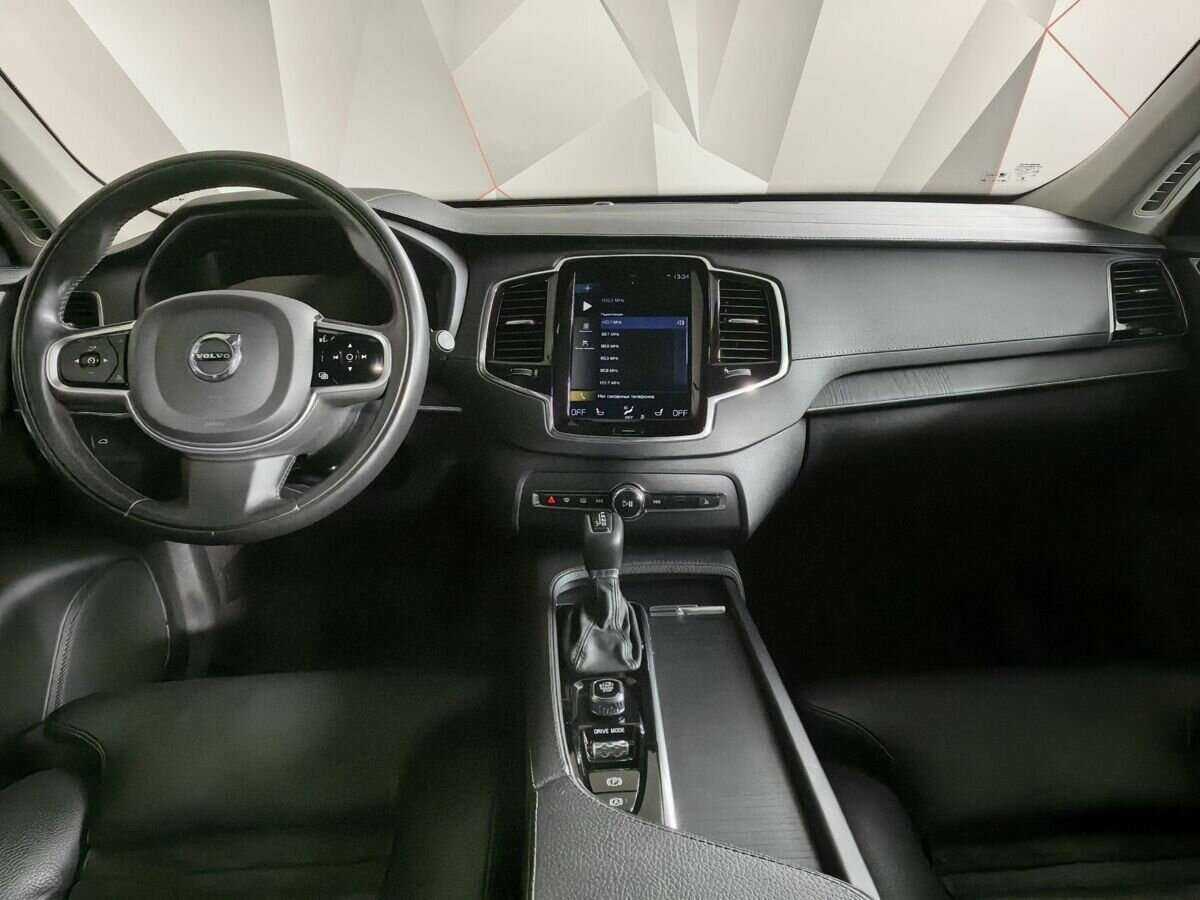 Купить Volvo XC90 с пробегом. Фото: #12