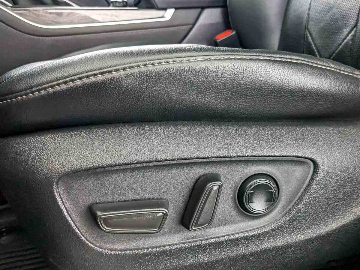 Купить Toyota Highlander с пробегом. Фото: #25