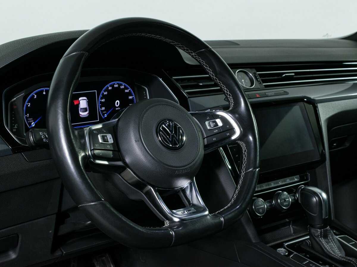 Купить Volkswagen Arteon с пробегом. Фото: #10