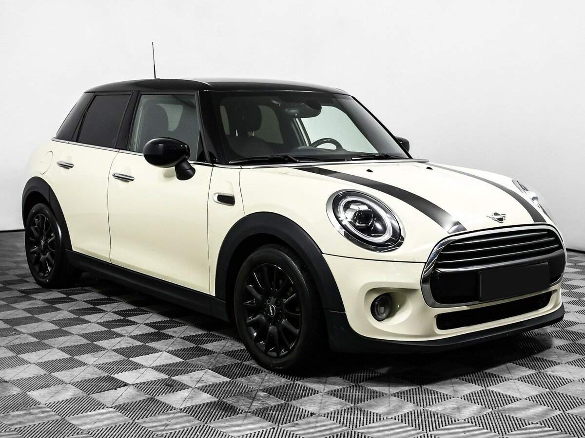 Купить Mini Hatch с пробегом. Фото: #2