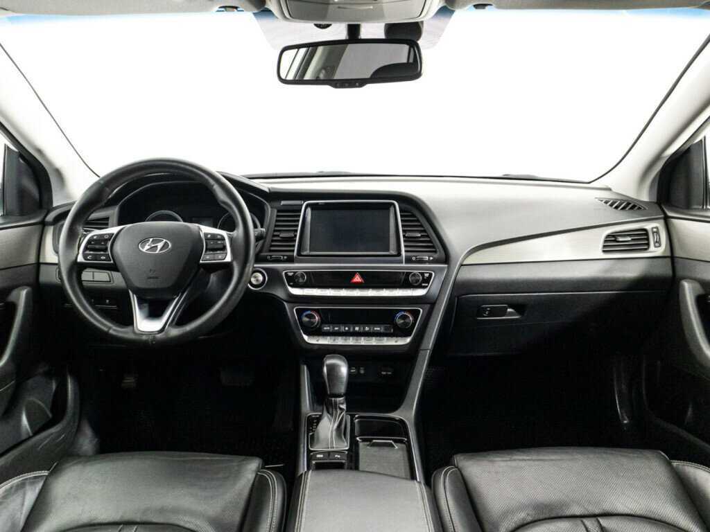 Купить Hyundai Sonata с пробегом. Фото: #12