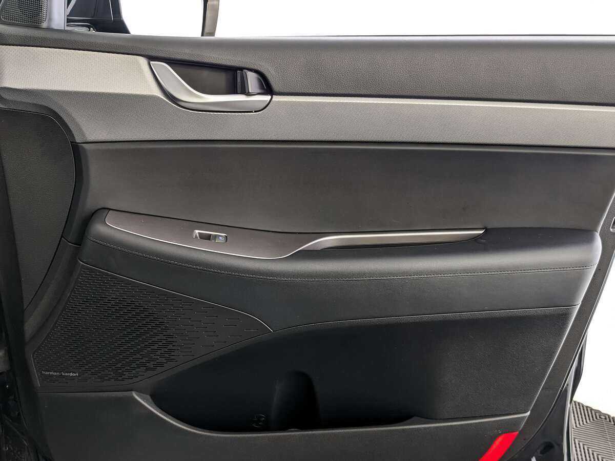 Купить Hyundai Palisade с пробегом. Фото: #19