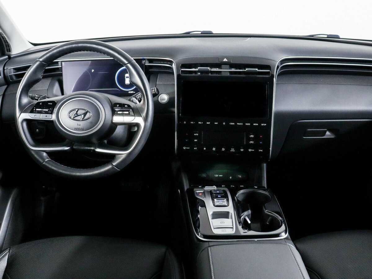 Купить Hyundai Tucson с пробегом. Фото: #11