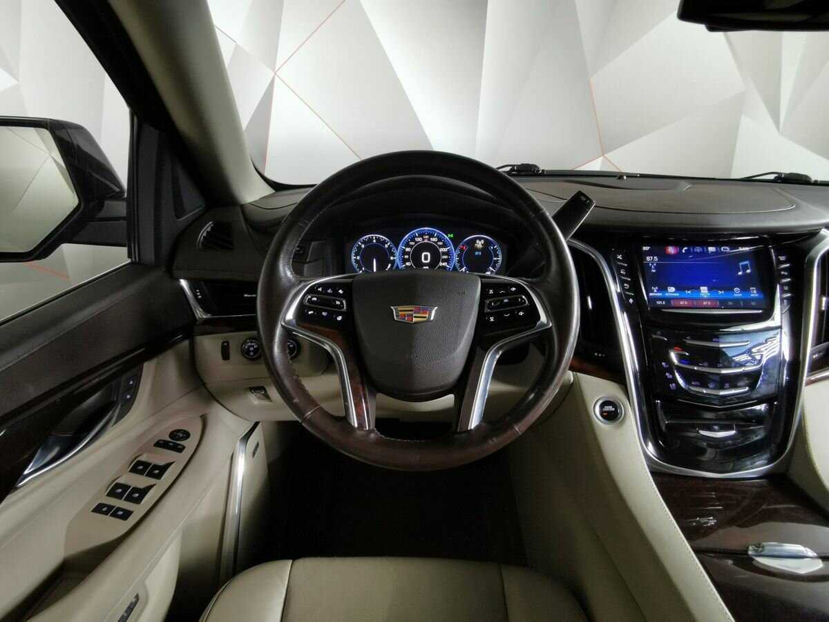 Купить Cadillac Escalade с пробегом. Фото: #14