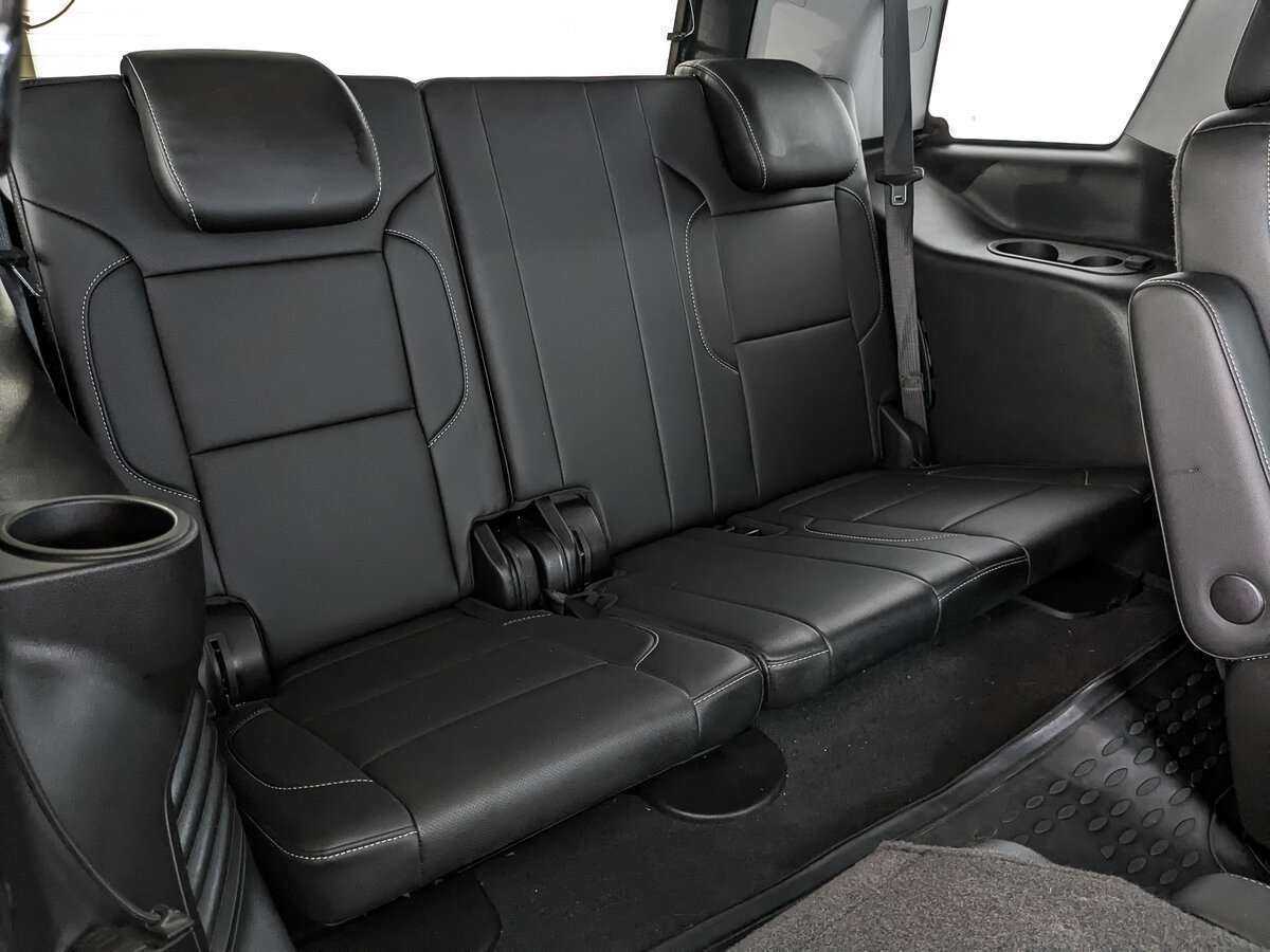 Купить Chevrolet Tahoe с пробегом. Фото: #23