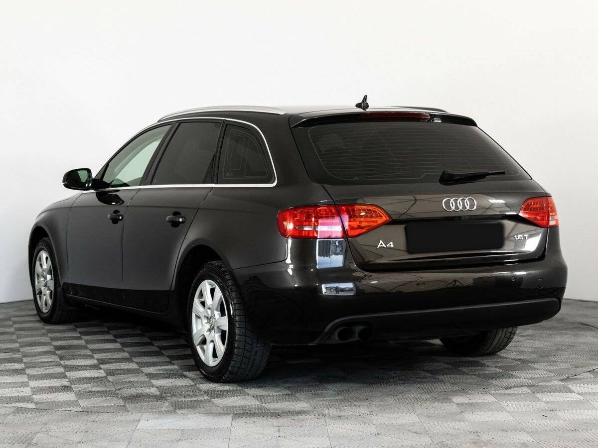 Купить Audi A4 с пробегом. Фото: #6