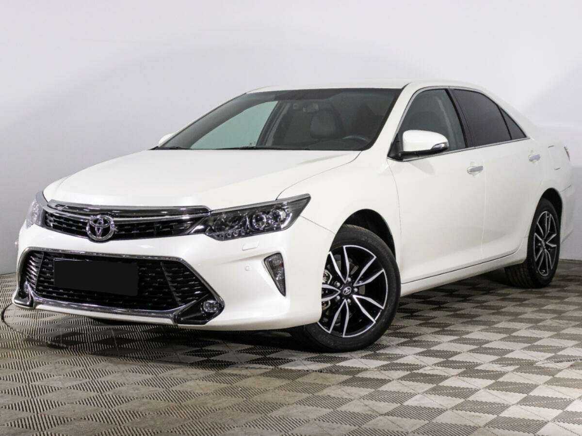 Купить Toyota Camry с пробегом. Фото: #0
