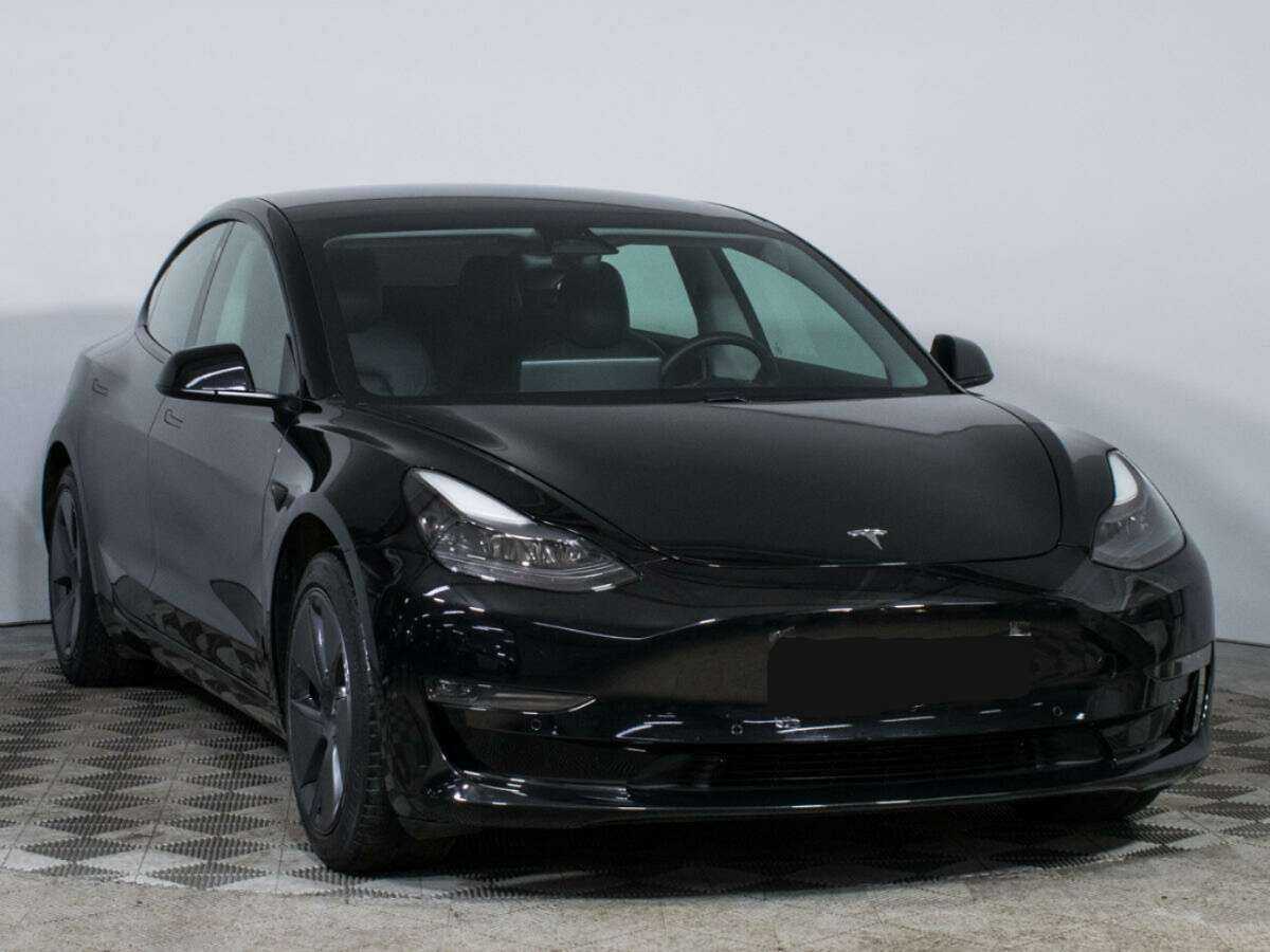 Купить Tesla Model 3 с пробегом. Фото: #2
