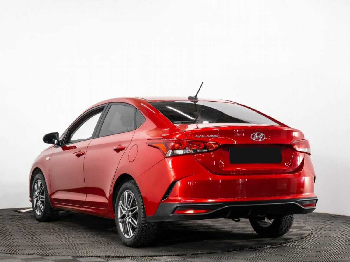 Купить Hyundai Solaris с пробегом. Фото: #4