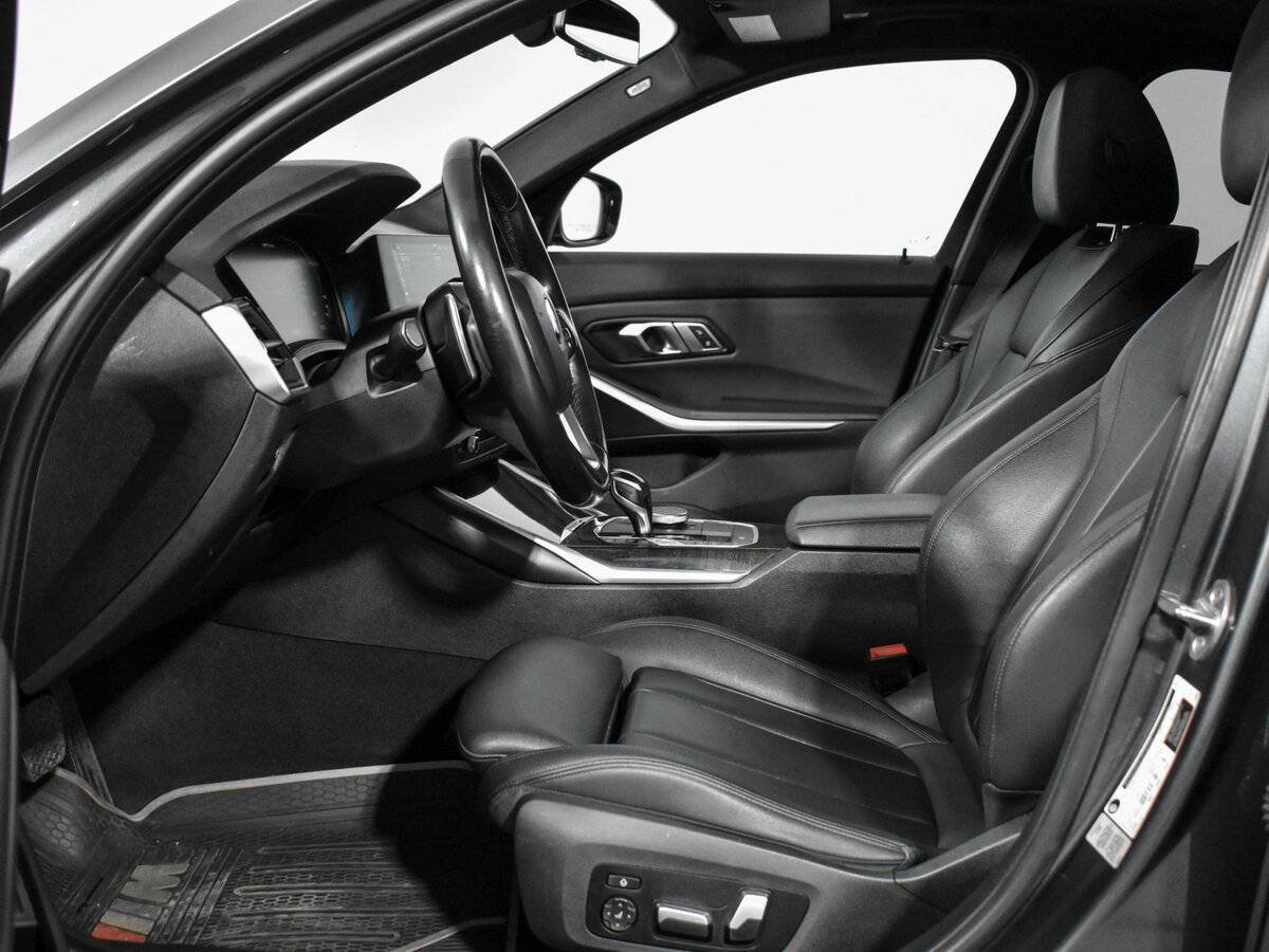 Купить BMW 3 серии с пробегом. Фото: #8
