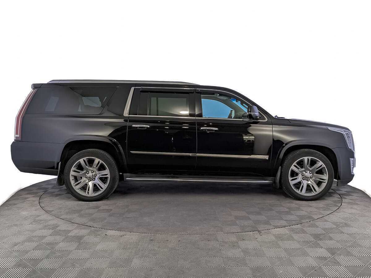 Купить Cadillac Escalade с пробегом. Фото: #3