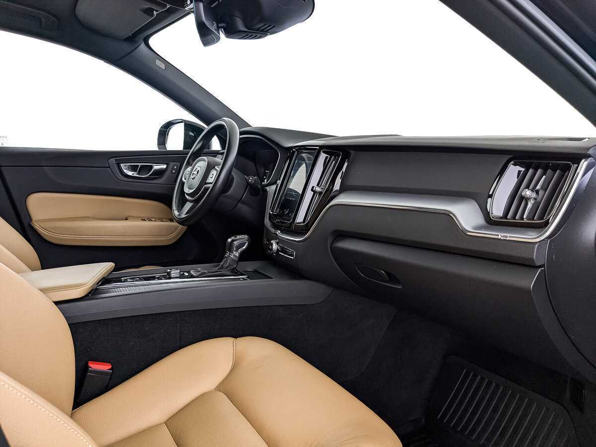 Купить Volvo XC60 с пробегом. Фото: #10