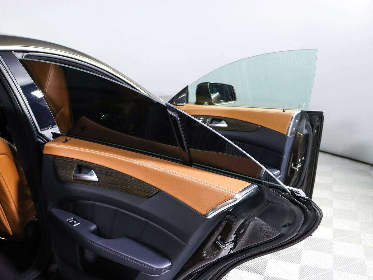 Купить Mercedes-Benz CLS с пробегом. Фото: #12