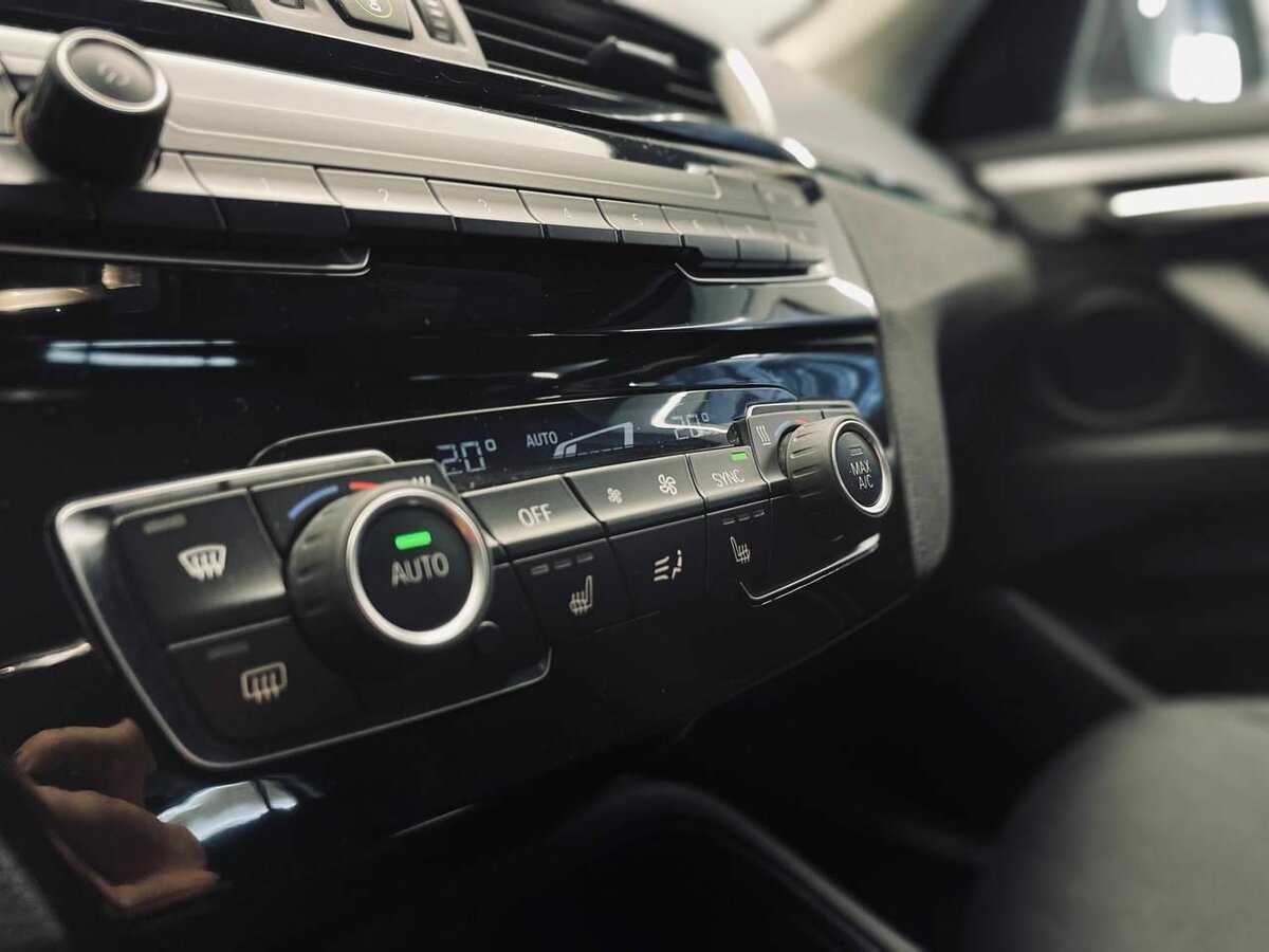Купить BMW X1 с пробегом. Фото: #9