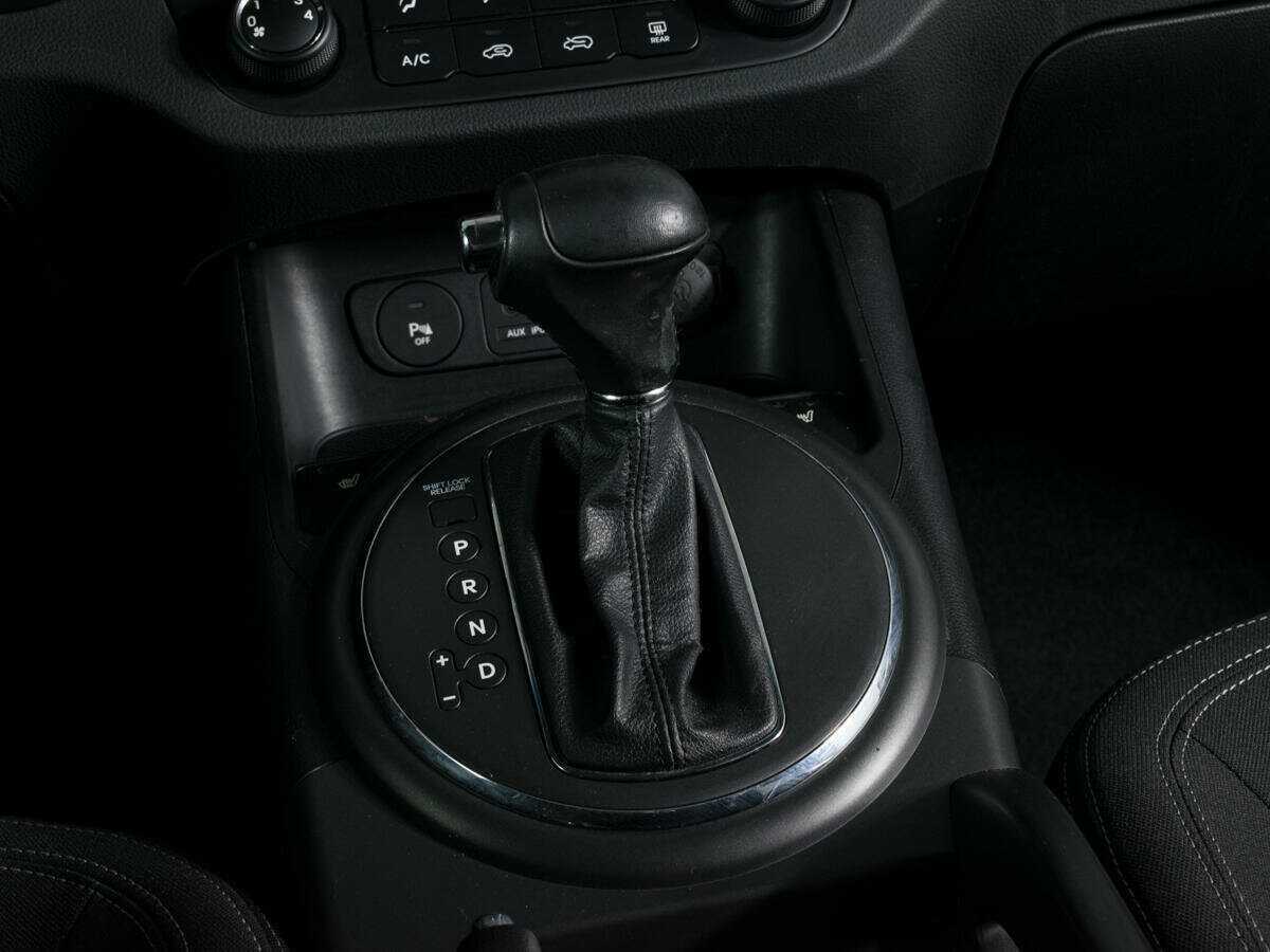 Купить Kia Sportage с пробегом. Фото: #14