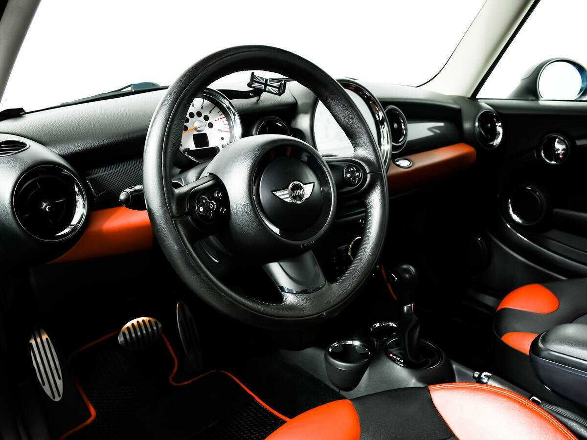 Купить Mini Clubman с пробегом. Фото: #12