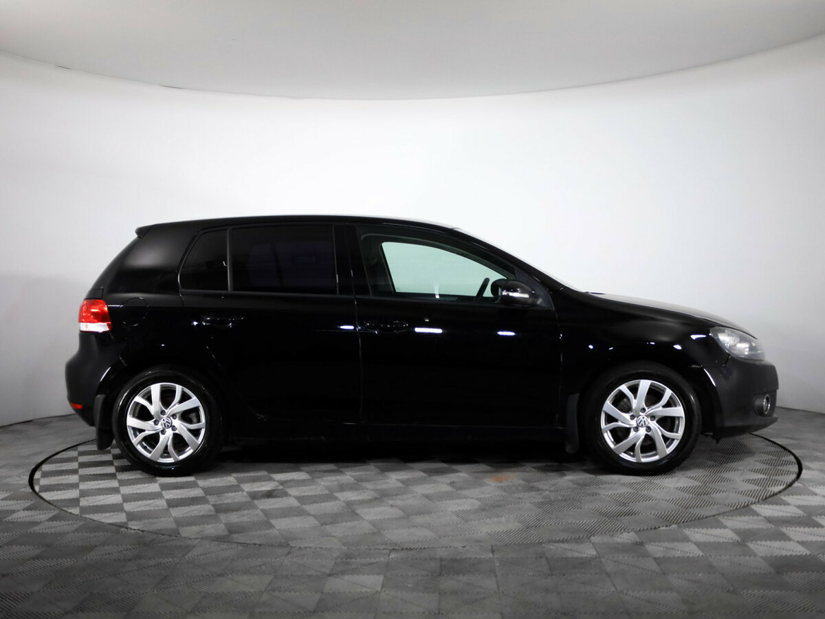 Купить Volkswagen Golf с пробегом. Фото: #5