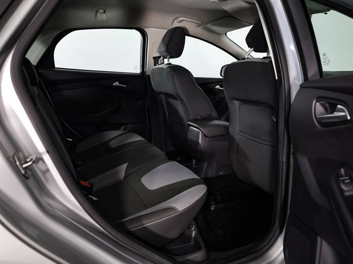 Купить Ford Focus с пробегом. Фото: #13