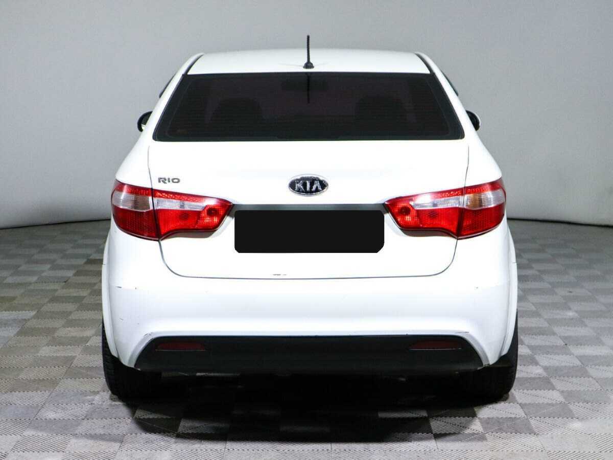 Купить Kia Rio с пробегом. Фото: #5