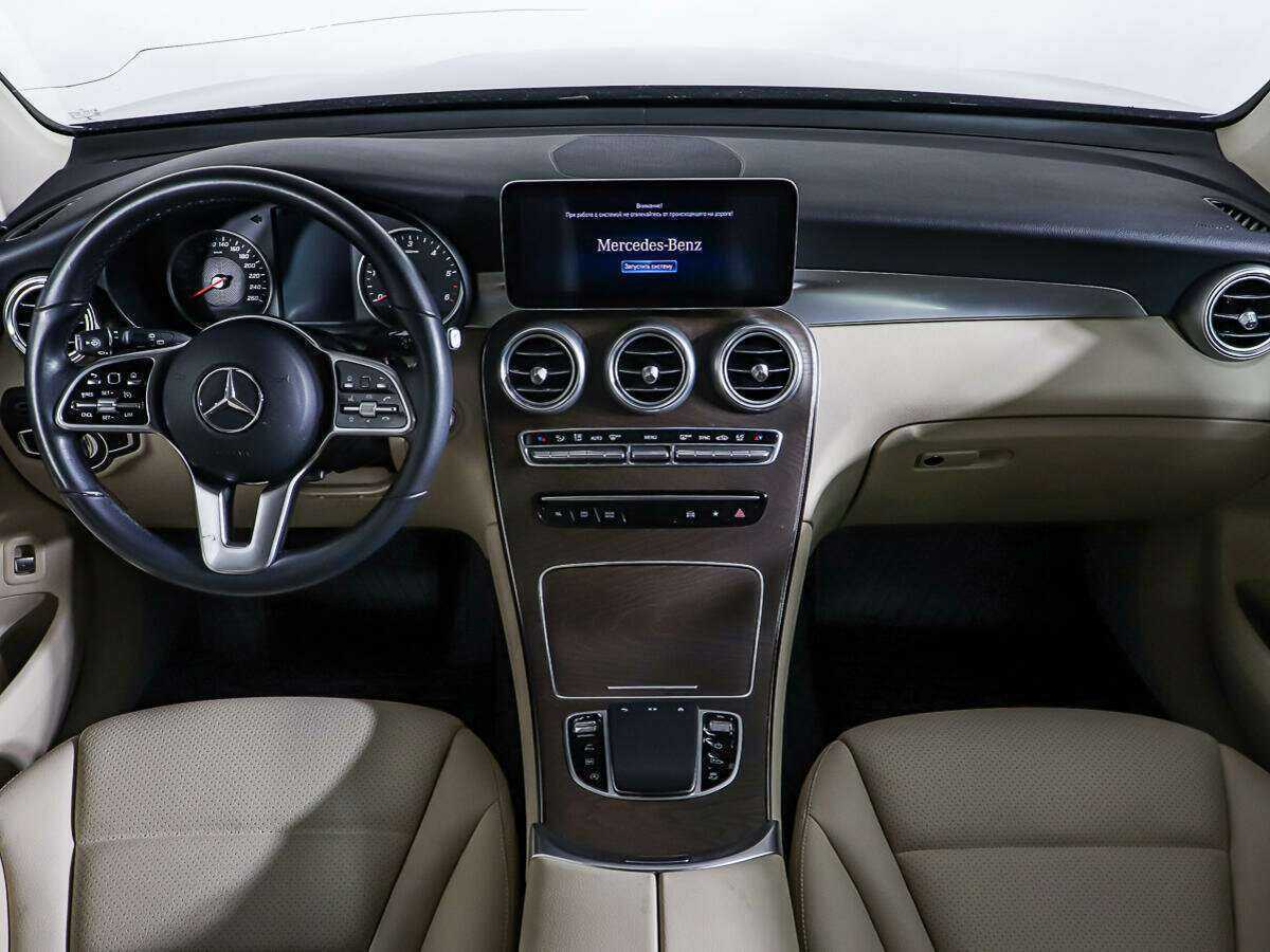 Купить Mercedes-Benz GLC с пробегом. Фото: #10