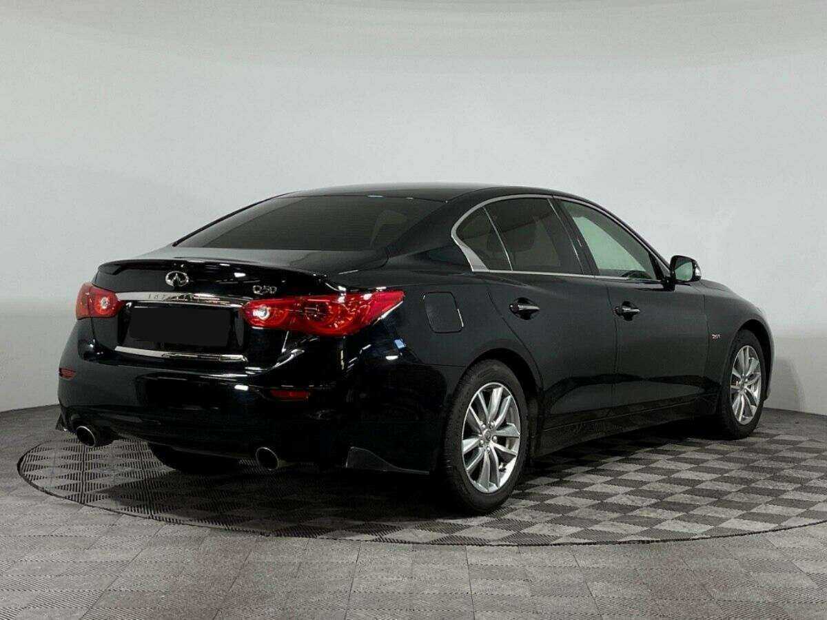 Купить Infiniti Q50 с пробегом. Фото: #4
