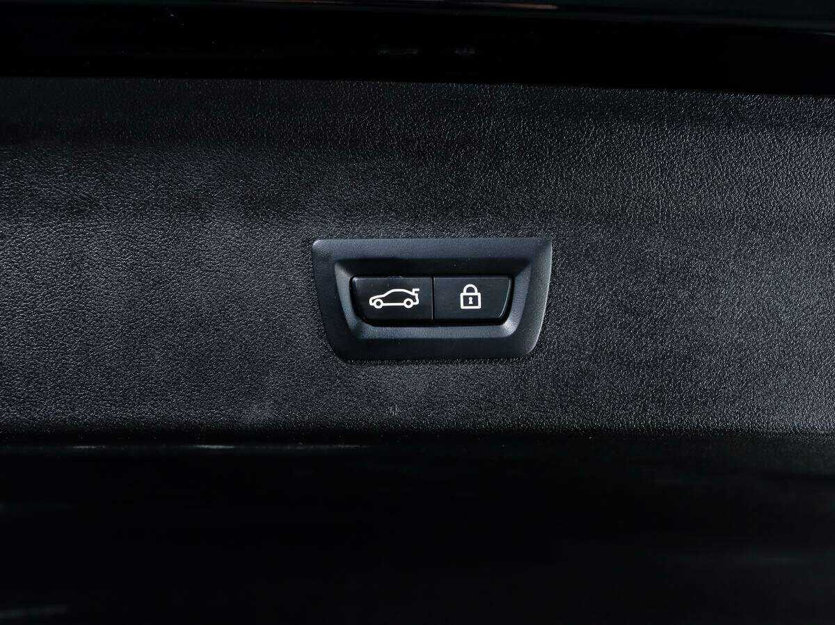 Купить BMW X4 с пробегом. Фото: #23