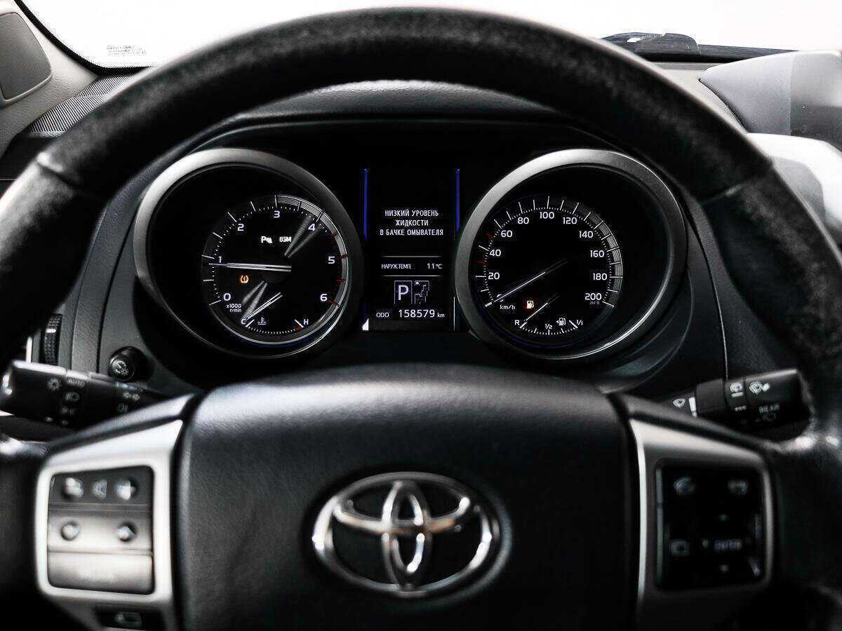 Купить Toyota Land Cruiser Prado с пробегом. Фото: #16