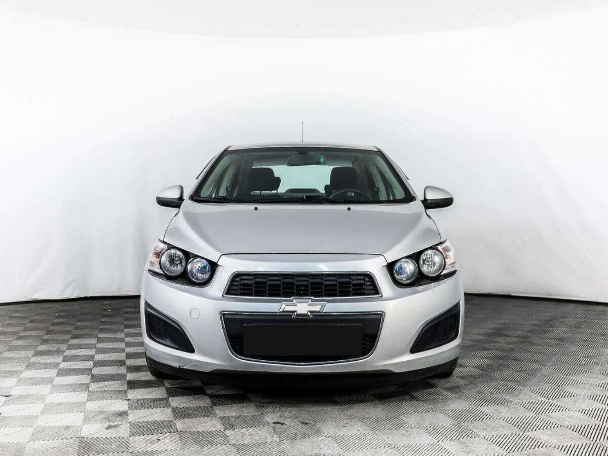 Купить Chevrolet Aveo с пробегом. Фото: #1