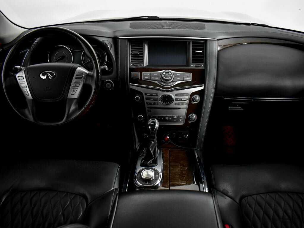 Купить Infiniti QX80 с пробегом. Фото: #13