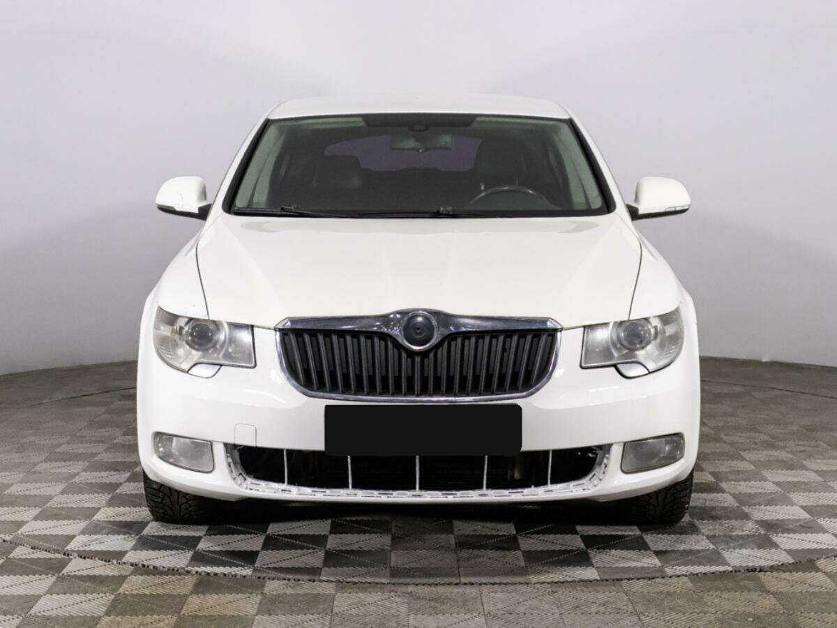 Купить Skoda Superb с пробегом. Фото: #1