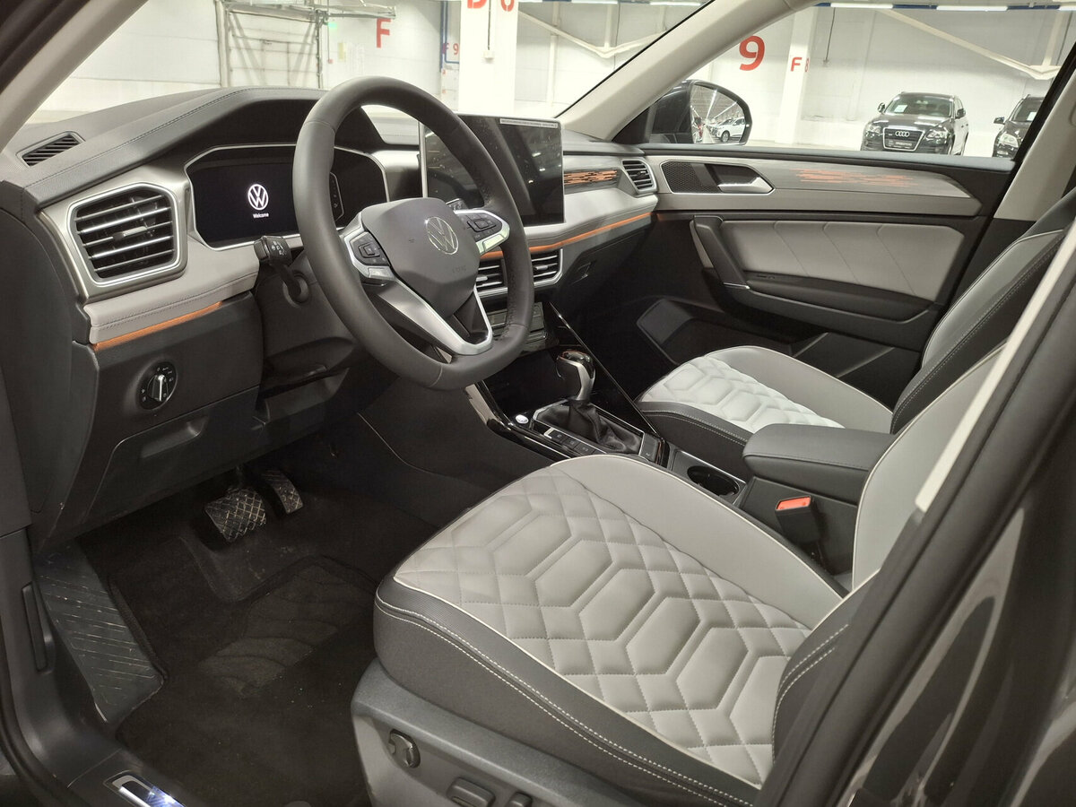 Купить Volkswagen Tayron с пробегом. Фото: #15