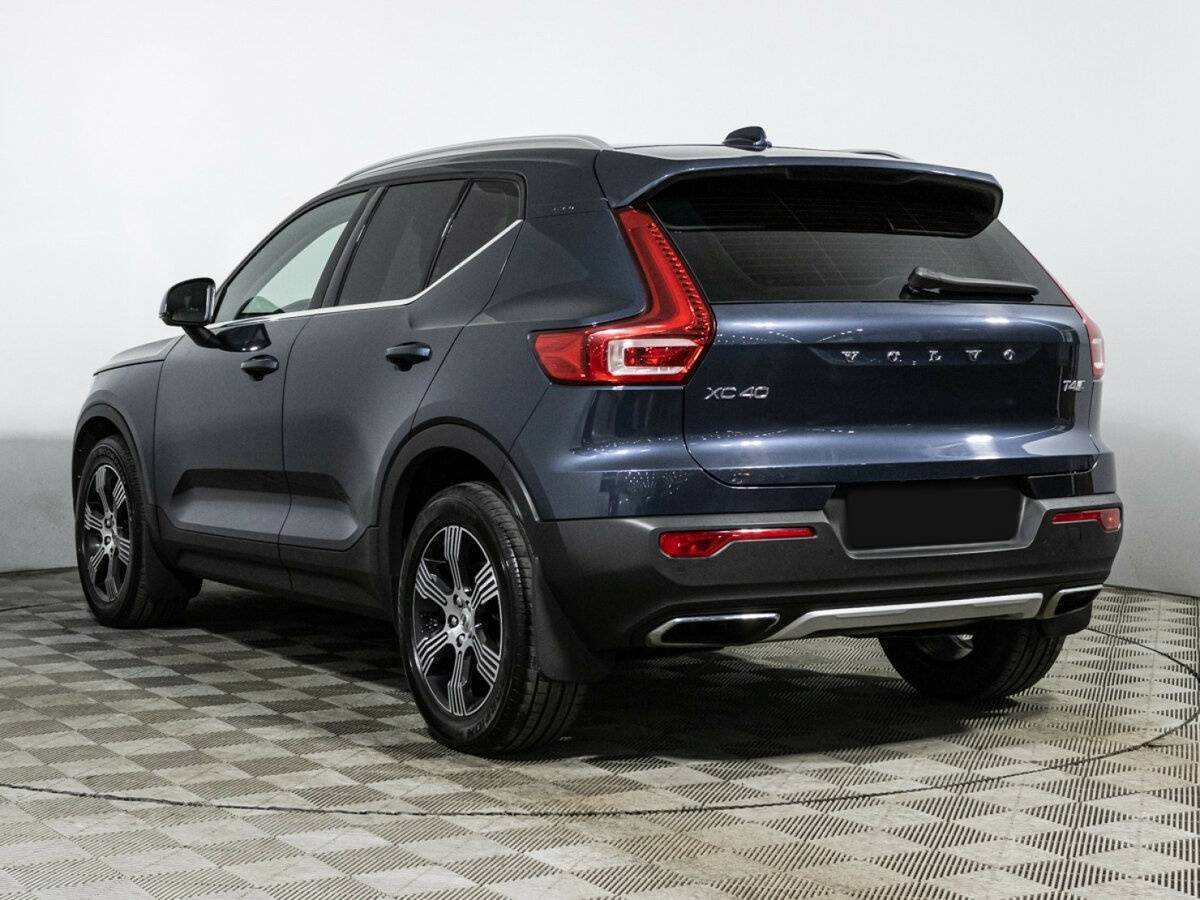 Купить Volvo XC40 с пробегом. Фото: #6